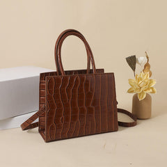 New Products for Hot Sale Women Trendy Fashion Hand Bags Ladies Clutch Bag Evening Bags for Girls